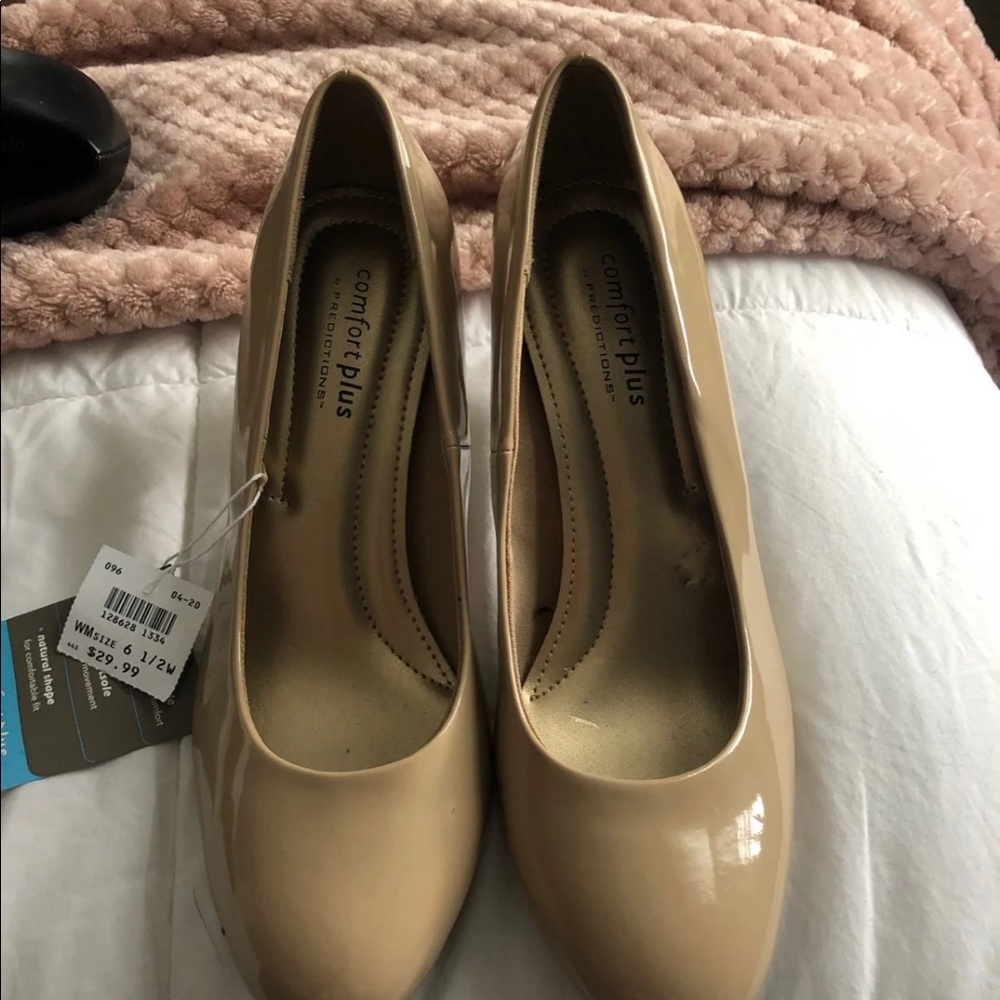 Nude heels